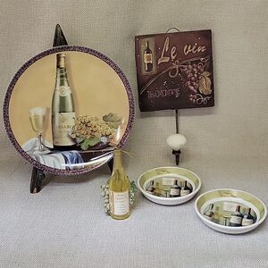 Wine & Grapes Decor Bundle, Plate, Coasters, Hook & MORE